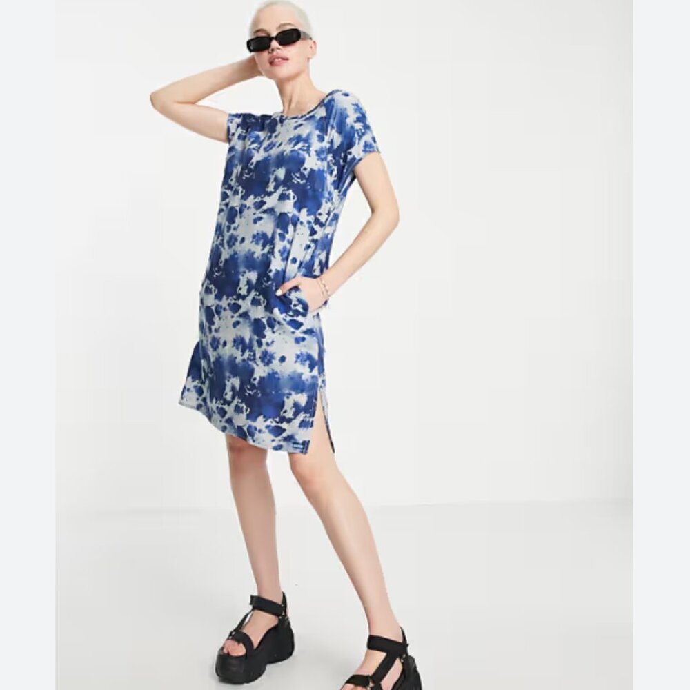 NWT Kavu Somerton Sky Tie Dye Dress, Size Small - Picture 1 of 6